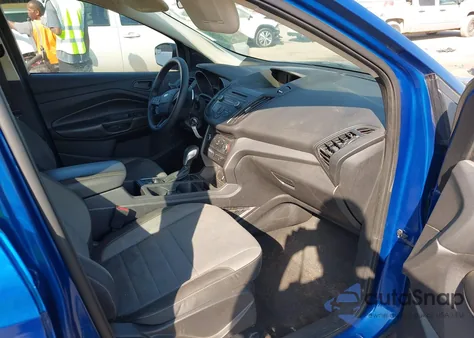 2017 Ford Escape S z USA, uszkodzony, nr VIN 1FMCU0F78HUA48089